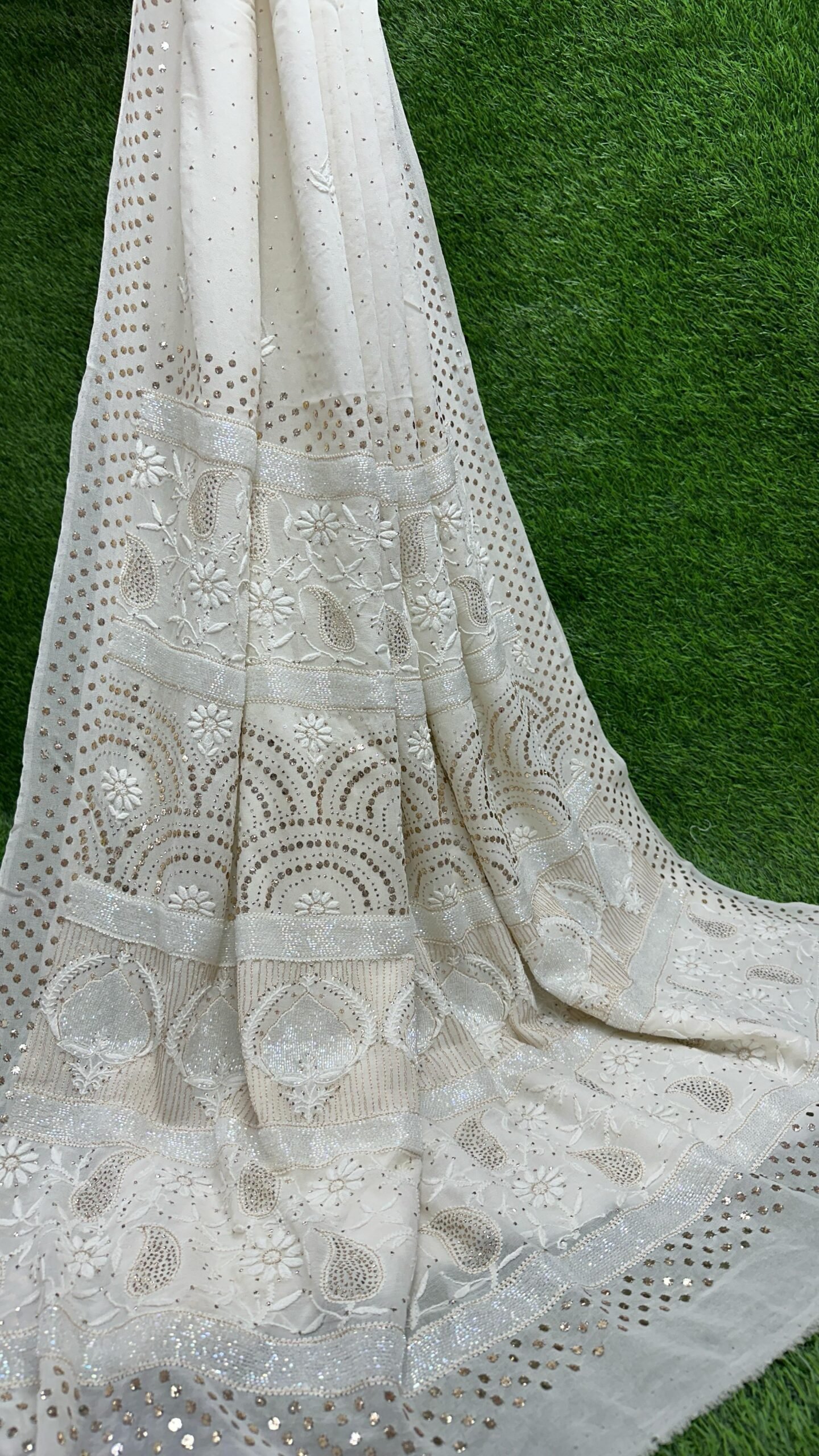 Handcrafted Georgette Chikan Saree