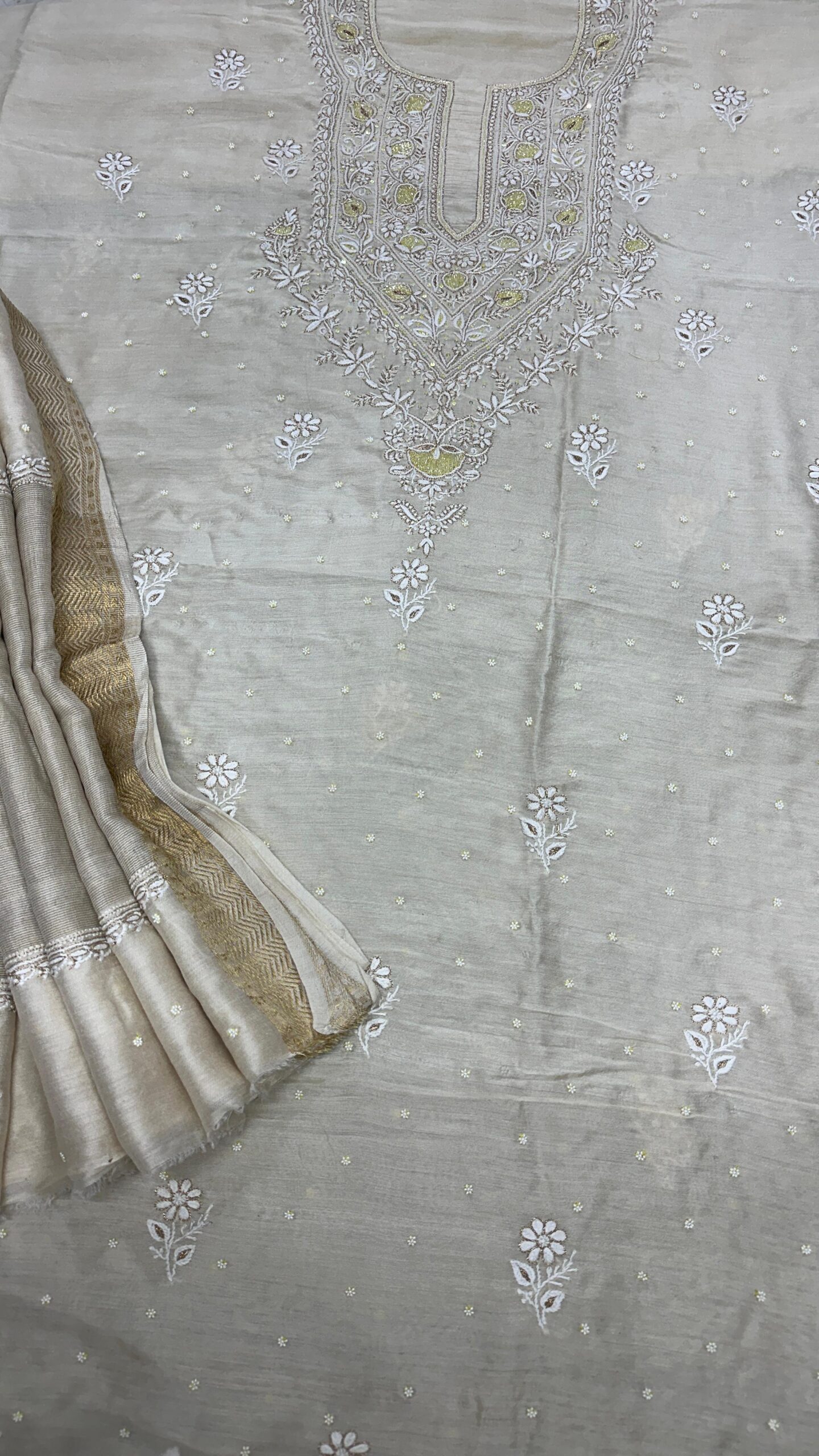 bharat Moonga Silk Chikankari Suit Set