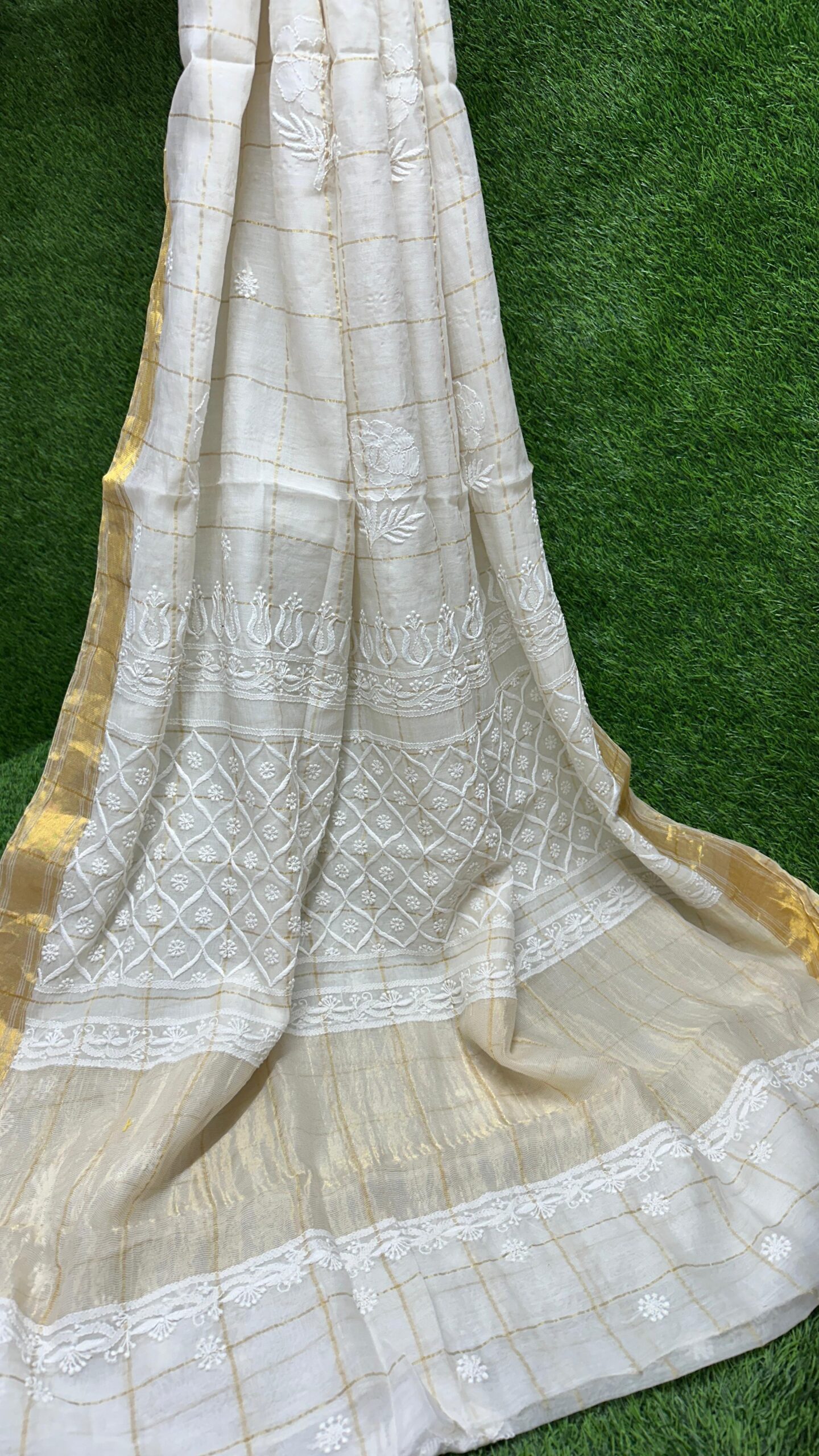 Bharat Hand Embroidered Grace Mul Chanderi Saree